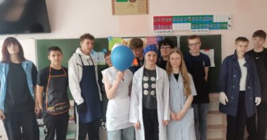 в лагере пчелка
