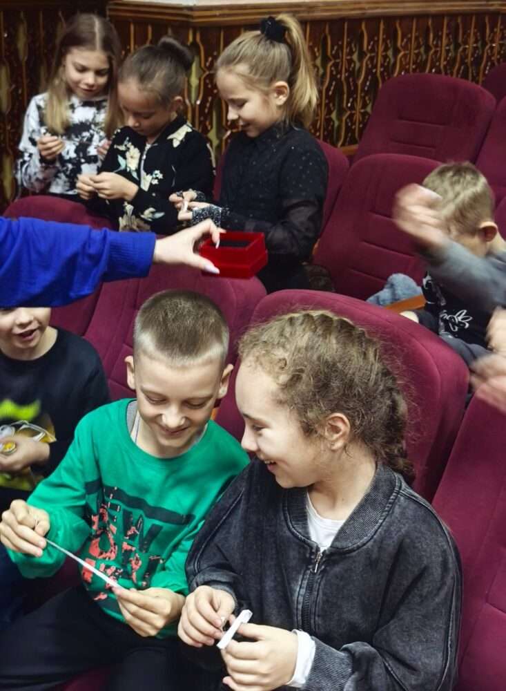 в актовом зале