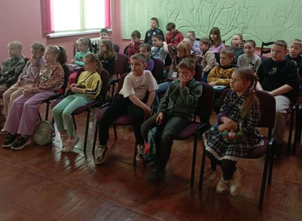 в библиотеке